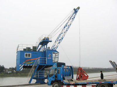 建筑塔吊價格_建筑塔吊,HGQ型固定式帶載變幅起重機_江蘇揚州市建筑塔吊生產供.